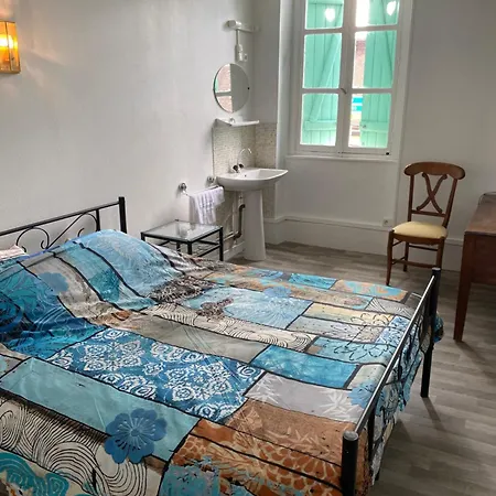 La Cafe De La Brocante Bed & Breakfast