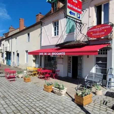 La Cafe De La Brocante * Chatel-de-Neuvre